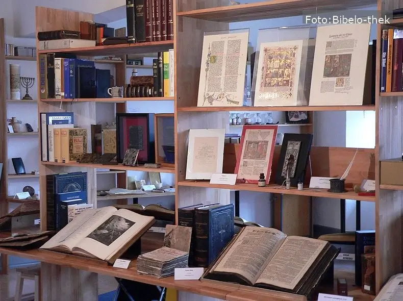 Die „Bibel-o-thek“ in Langenzenn war 16 Jahre lang eine einzigartige Ausstellung rund um das meistverbreitete Buch der Welt: die Bibel.