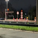 Die Zufahrt zur Zirndorfer Brücke aus Richtung Zirndorf bleibt bis auf Weiteres gesperrt.