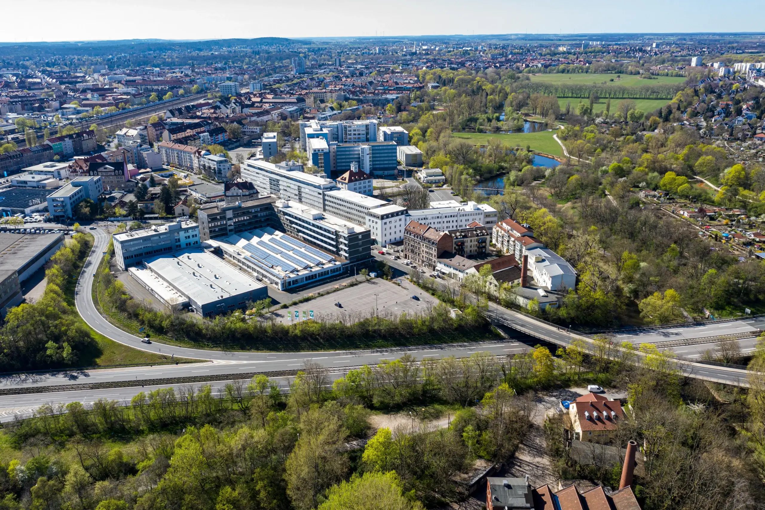 Die historische Führung offenbart die versteckten Geschichten der Uferstadt Fürth.