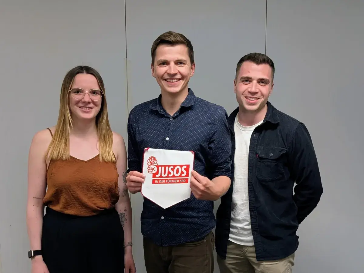 Der neu gewählte Vorstand der Jusos Fürth blickt optimistisch auf kommende Projekte.