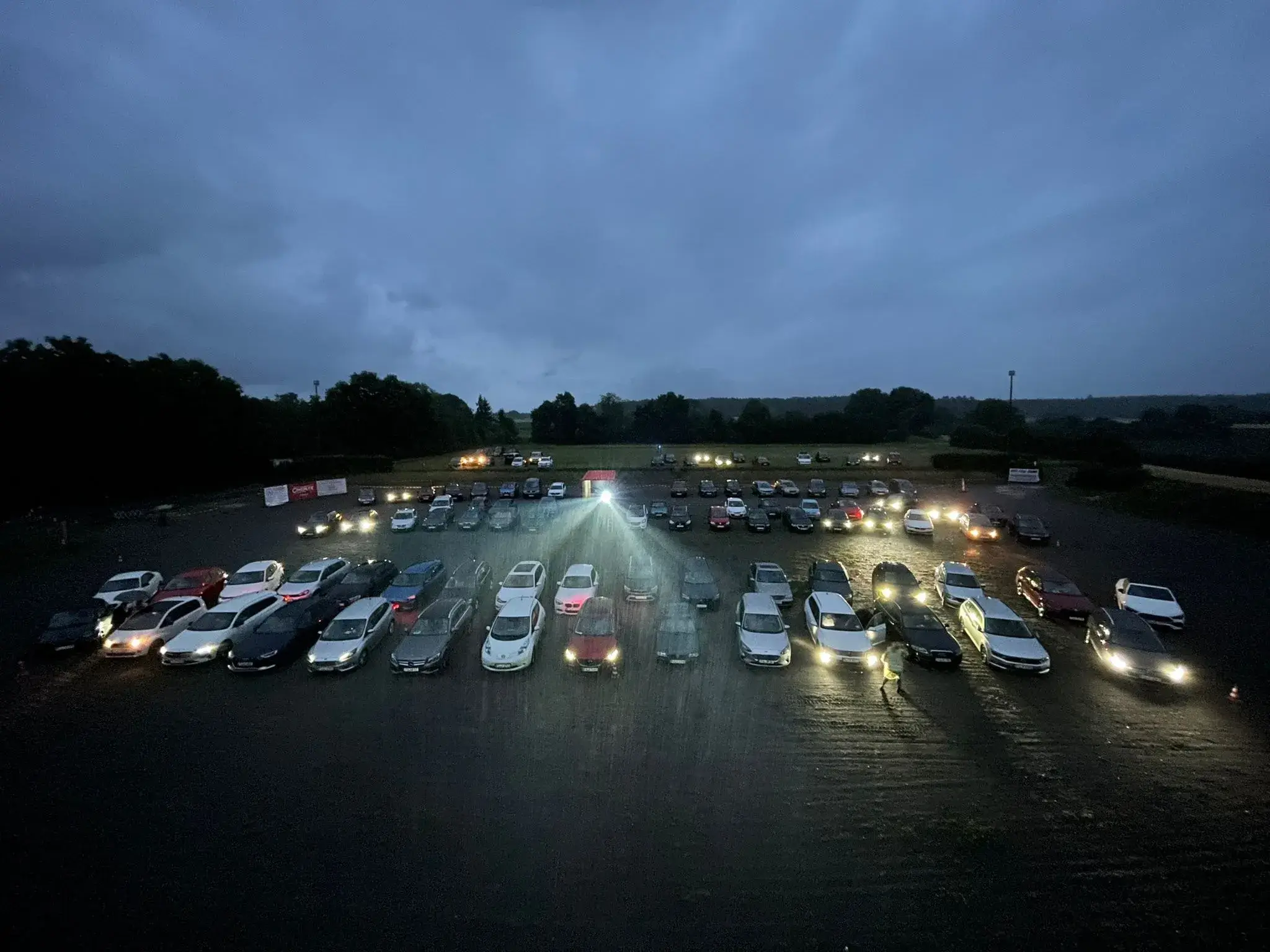 Das Autokino Roßtal lockt mit einzigartigem Ambiente und Charity-Charakter.